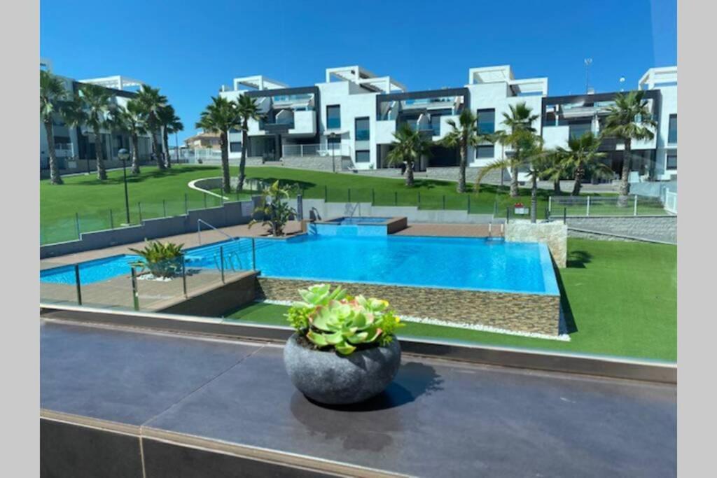 Luxury Penthouse Oasis Beach VIII Orihuela Costa Punta Prima Apartment Torrevieja Exterior photo