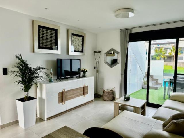 Luxury Penthouse Oasis Beach VIII Orihuela Costa Punta Prima Torrevieja Exterior photo