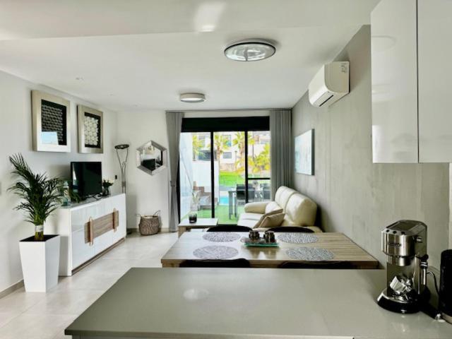 Luxury Penthouse Oasis Beach VIII Orihuela Costa Punta Prima Torrevieja Exterior photo